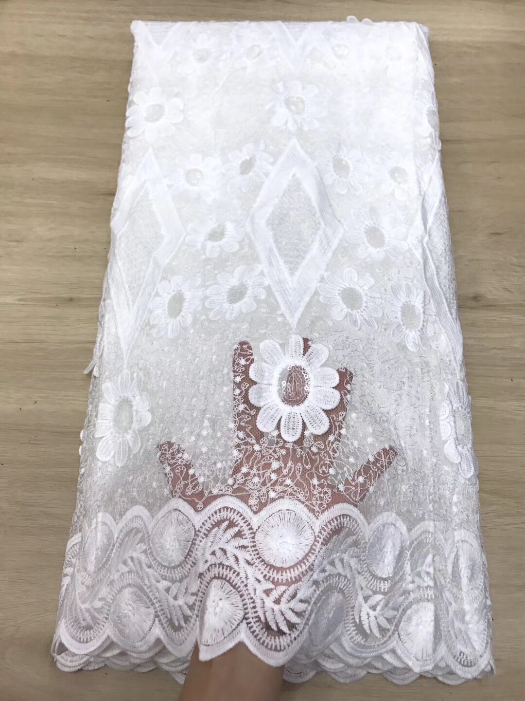 good quality lace fabric