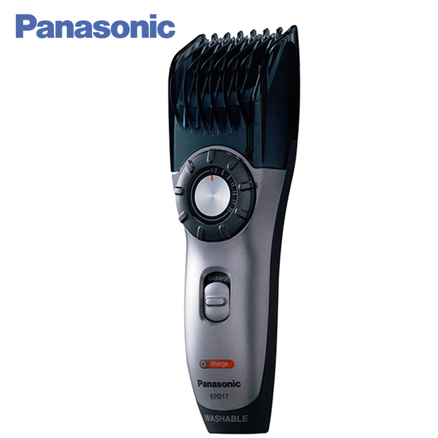 Panasonic ER217S520 Машинка для стрижки волос, бороды и усов, работа от сети или аккумулятора, длина стрижки 0,5-20мм, возможность промывки водой, световой индикатор зарядки, работа от аккумулятора до 40 минут.