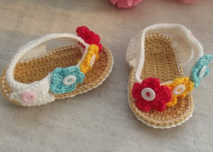 comment tricoter des sandales pour bebe